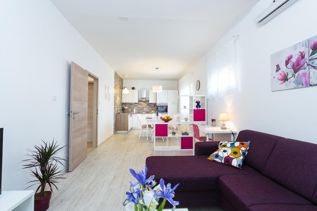 Apartment Perunika 扎达尔 外观 照片