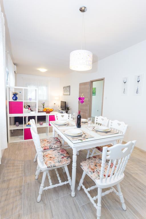 Apartment Perunika 扎达尔 外观 照片
